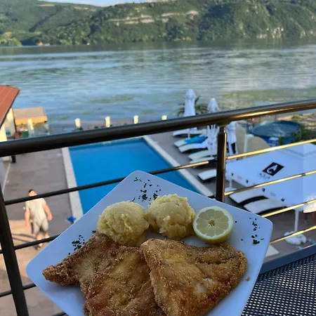 Pensiunea Alex & Restaurant Eselnita