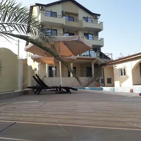 Pensiunea Alex & Restaurant 3* Eselnita